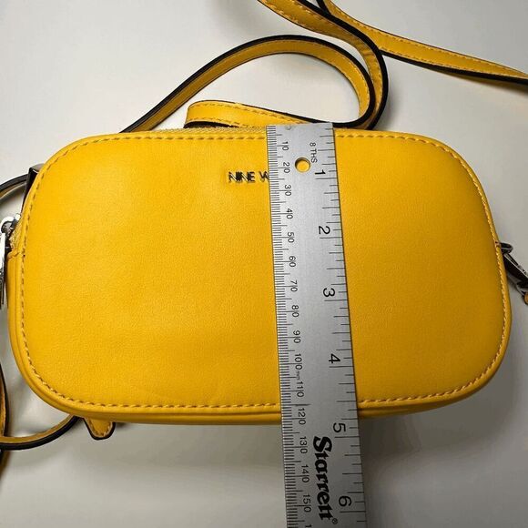 NINE WEST Yellow Zip Around Camera Crossbody Bag - Picture 6 of 8